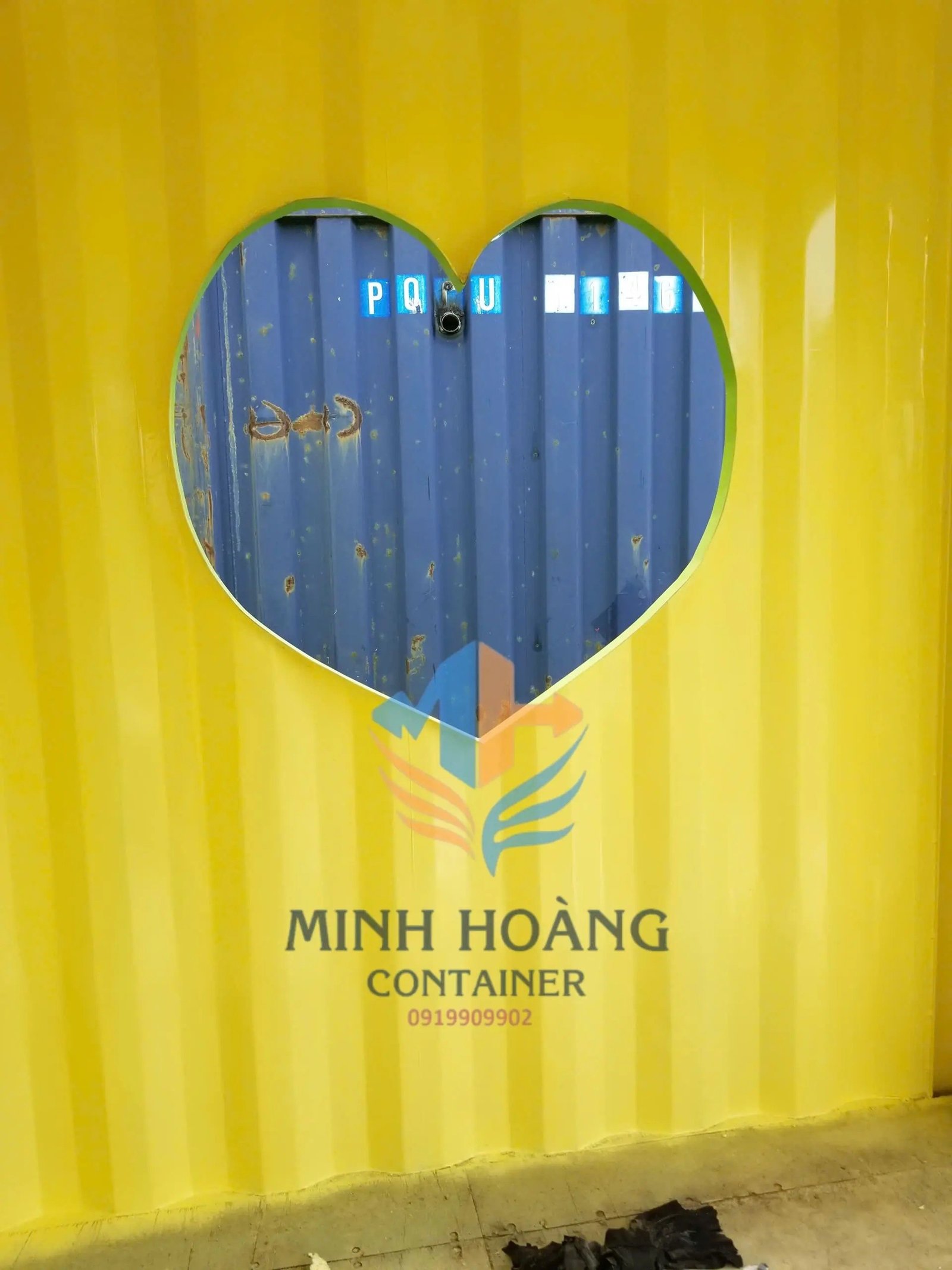 Container Showroom 20 Feet Xanh Lá Viền Đen – Thiết Kế "Check-in" Độc Đáo & Thu Hút